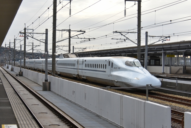 山陽新幹線厚狭駅