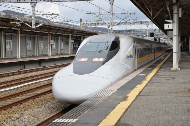 山陽新幹線東広島駅