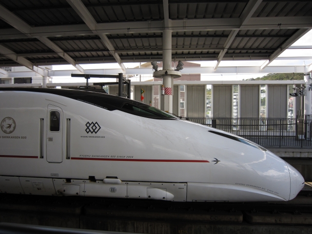 九州新幹線800系熊本駅
