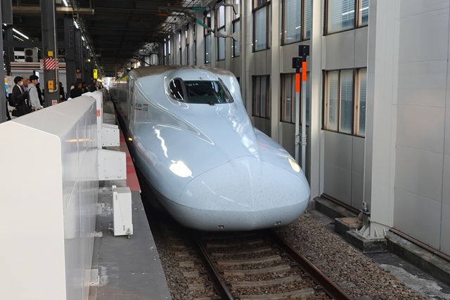 山陽新幹線広島駅