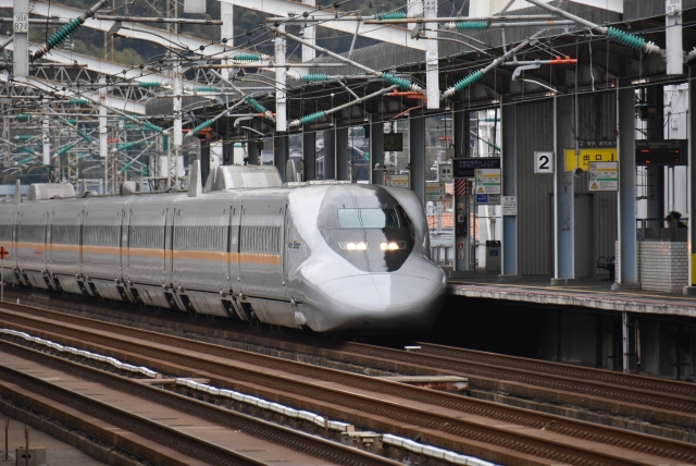 山陽新幹線新下関駅