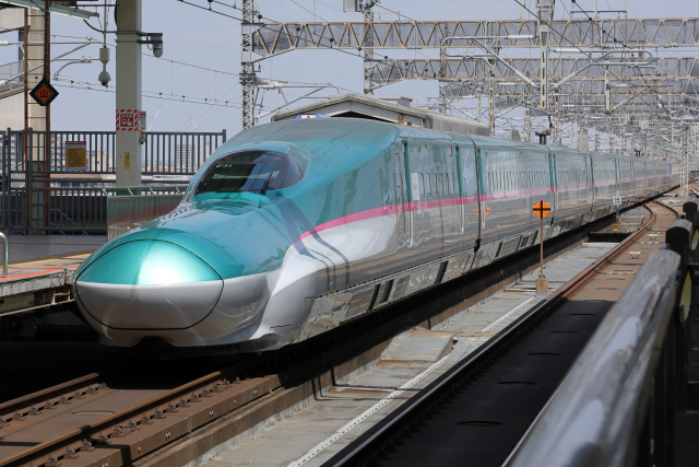 E5系大宮駅