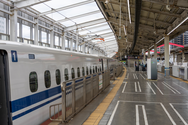 山陽新幹線岡山駅